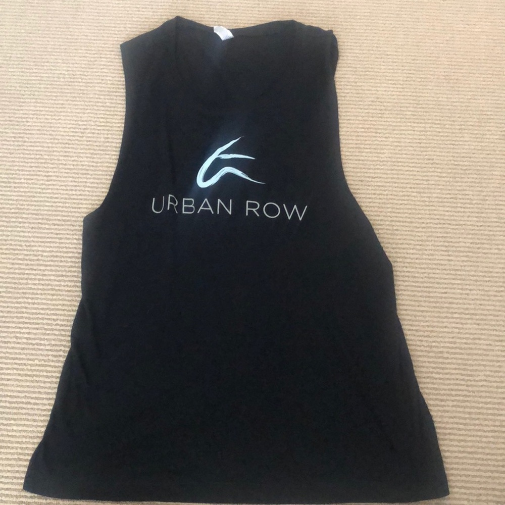 Bella muscle t sIze L